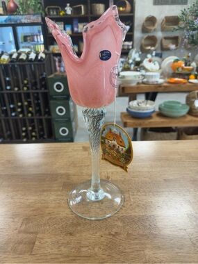 Murano Pink Tulip-Form Art Glass Vase on Clear Twisted Stem